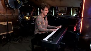 Блинова Надежда: 7Б - Осень (vocal cover)