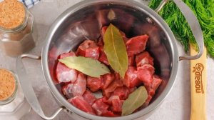 Суп с говядиной и кабачком