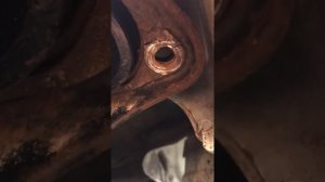 Замена задней подушки кузова прадо 90