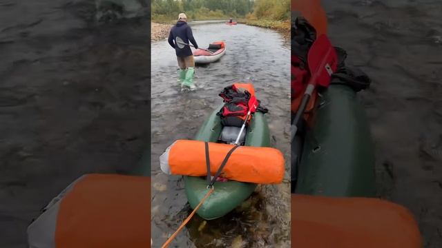 Чалка байдарок в верховьях Щугора