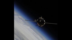 Саша Соловьёва, Притяженье земли