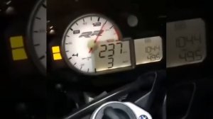 BMW S1000RR hp4 top speed