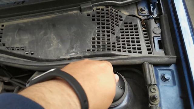 установка колпачков на стойки амортизаторов лада ларгус рено логан сандеро дастер смотреть онлайн