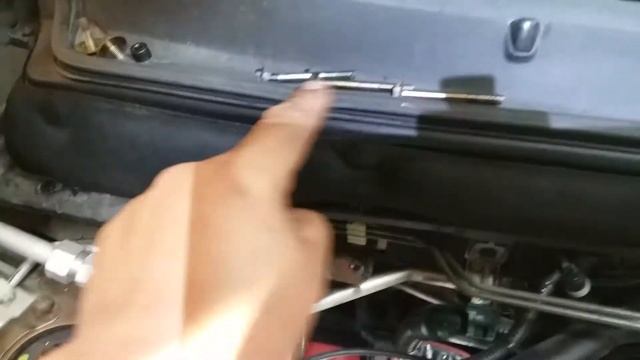 How to: Remove the v-tech solenoid from a K24A1 (02 Honda Cr-v)
