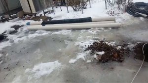 Бурение скважины под погружной насос ручным способом 12 метров 120труба