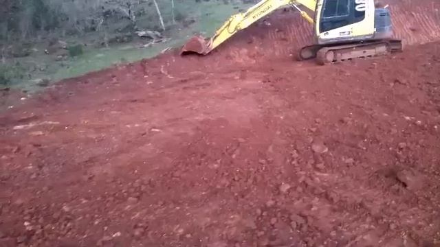 Abrindo estradas com Hyundai ...140 e r80.parte 1 смотреть онлайн