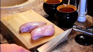 Курица с рисом и грибами в горшочке