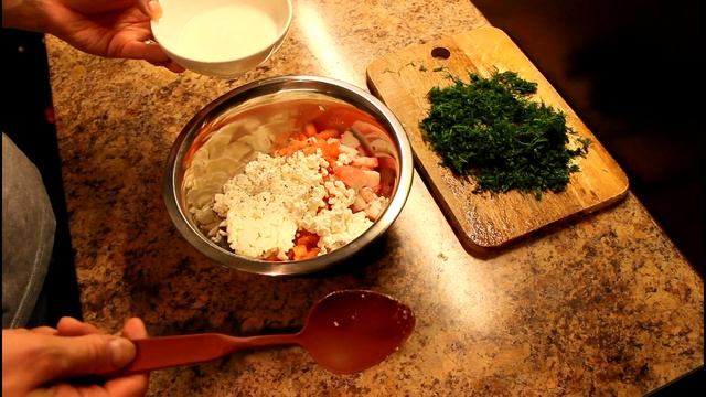 Рецепт салата с крабовыми палочками, помидорами и творогом смотреть онлайн