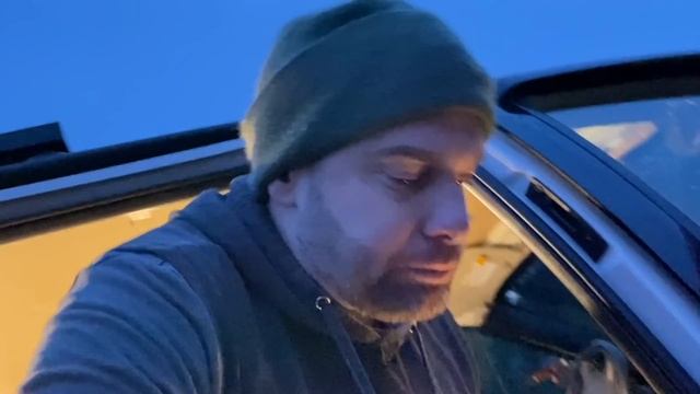 Parking My House On A Dock, Fishing For Crabs, & Getting Interrupted By Authorities. смотреть онлайн