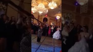 Малика Калантарова на свадьбе у племянницы