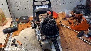 Штиль 441.Как меня долго мучают!Пила заводится и глохнет.