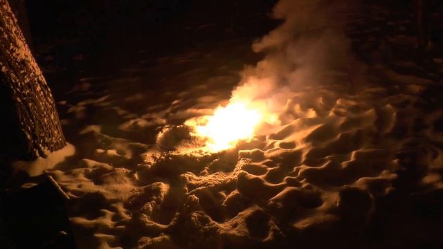 Фальшфейер жёлтого огня смотреть онлайн