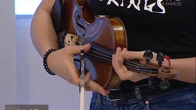 The Iron Strings: струнное трио из Сибири