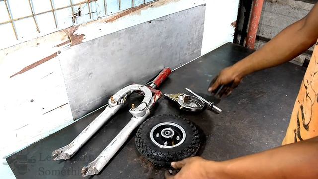 DIY Scooter using angle grinder смотреть онлайн