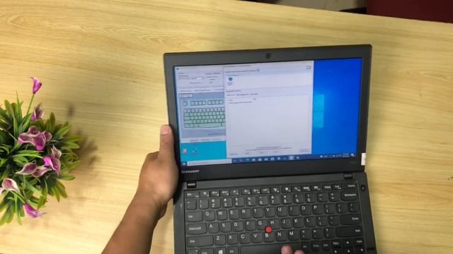 Review Lenovo Thinkpad x240 core i3 ram4gb ssd m.2 128gb Hdd500gb camera HD смотреть онлайн