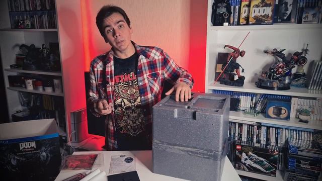 Шлем DoomGuy | Распаковка DooM Eternal Collector's Edition