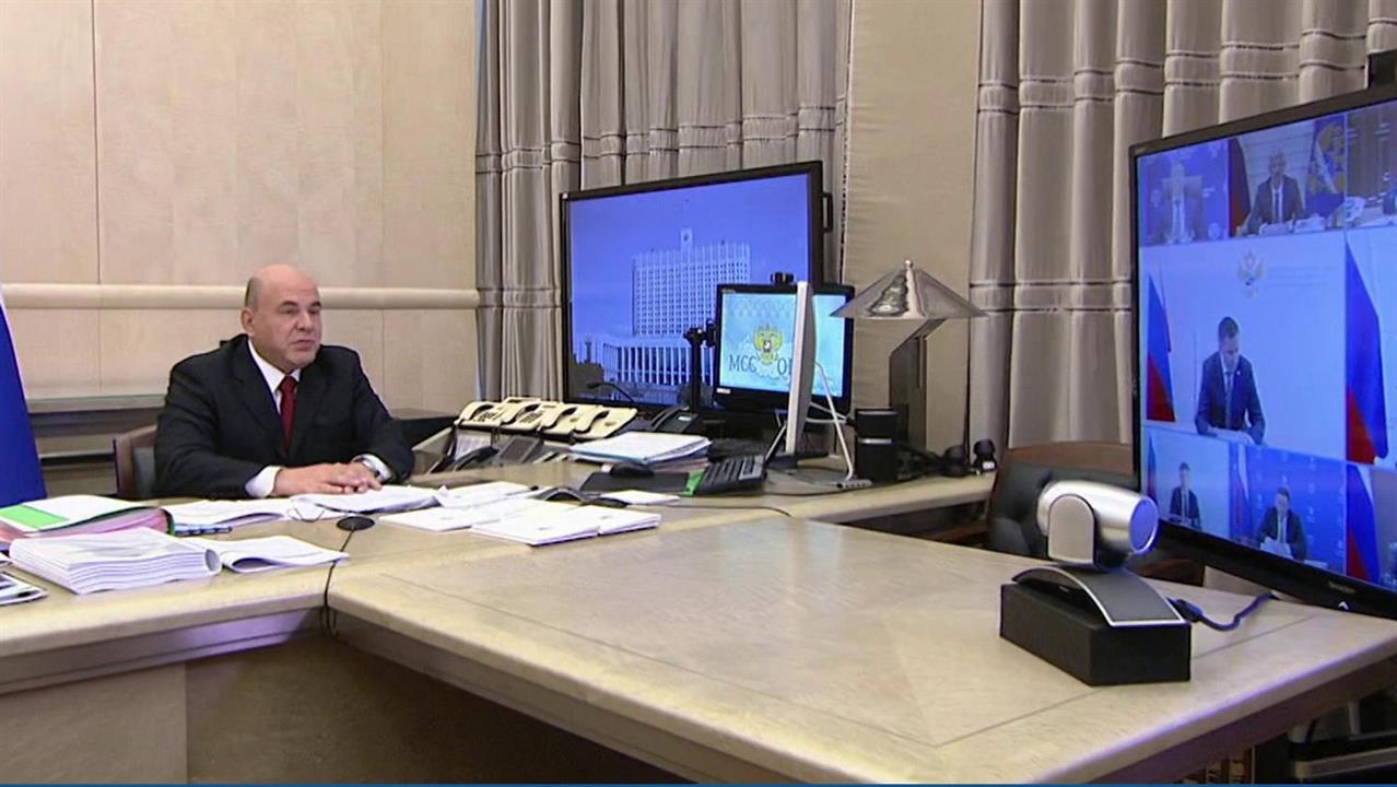 Почти 12 миллиардов рублей направит правительство ... на создание в регионах новых мест для учащихся