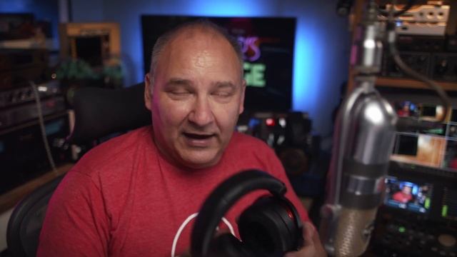 Dad Bods & Headphone Mods ---- JM Edition Headphone Reviews смотреть онлайн