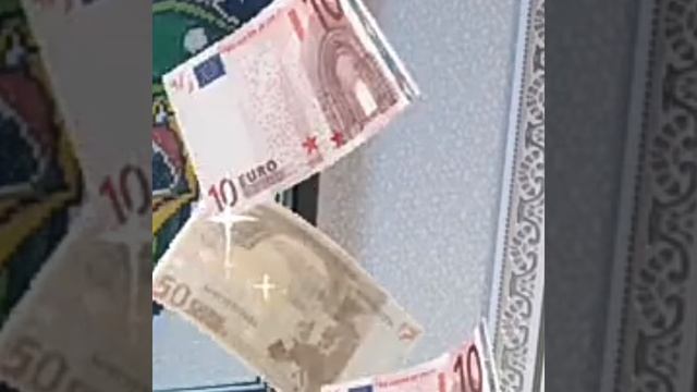 Деньги к деньгам. Деньги ко мне приходят легко через людей и события в моей жизни смотреть онлайн