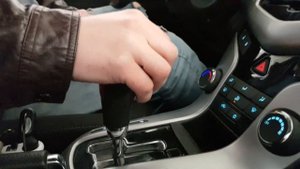 обзор шевроле круз в Щучине. Chevrolet Cruze 1.4 турбо. Я научу вас РОДИНУ-МАТЬ ЛЮБИТЬ=)