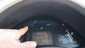 Обзор максимальной комплектации салона Ниссан Лиф. Настройка эквалайзера и таймеров, значение кнопо