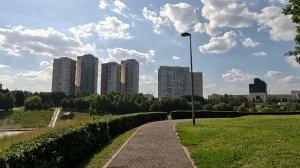 Хозяин ресторана, в награду за спасение сына, взял бедолажку поварихой… А когда она взялась за дело