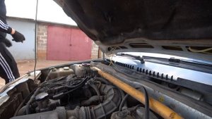 Эпизод из жизни ВАЗ 2113! Занижение по госту -90! пилим пружины