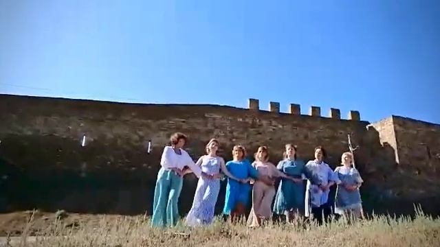 Круговые танцы народов мира танцуем в этно-клубе Забава