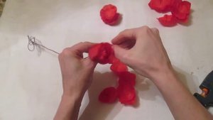 Роза  на стебле своими руками / Цветы из ткани  / 2 часть / Мастер класс / Елена Шевченко /