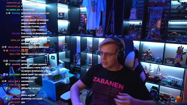 Как Пятёрка отметил Новый 2022 Год - Подарки Друзьям (Нарезка стрима ФУГА TV) смотреть онлайн