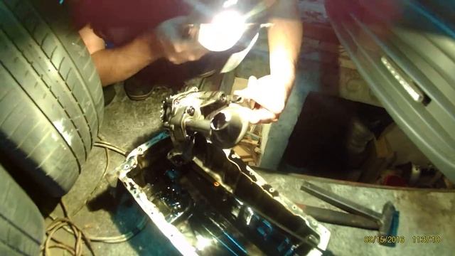 Почему горит лампа давления масла? VW CADDY 2.0 SDI смотреть онлайн