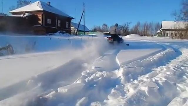 Импортная гусеница с зацепом 32 мм и форс.мотор на снегоходе рысь смотреть онлайн