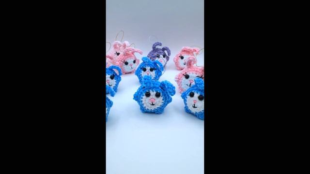 Зайка кругляш из плюшевой пряжи Bunny round from plush yarn смотреть онлайн
