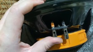 Замена штатной акустики на автомобиле NISSAN Tiida на динамики от компании DL Audio Raven 200