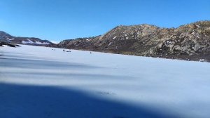 Крайний выезд на твёрдую воду в этом сезоне. Положили окуня, полюбовались красотами Сибинских озёр