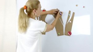 вытачка в горловине, защипы, сборки, складки. Моделируем правильно.