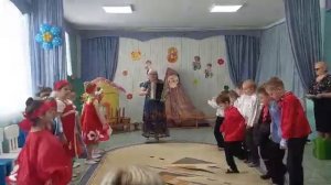 утренник в детском саду, задорные частушки под баян