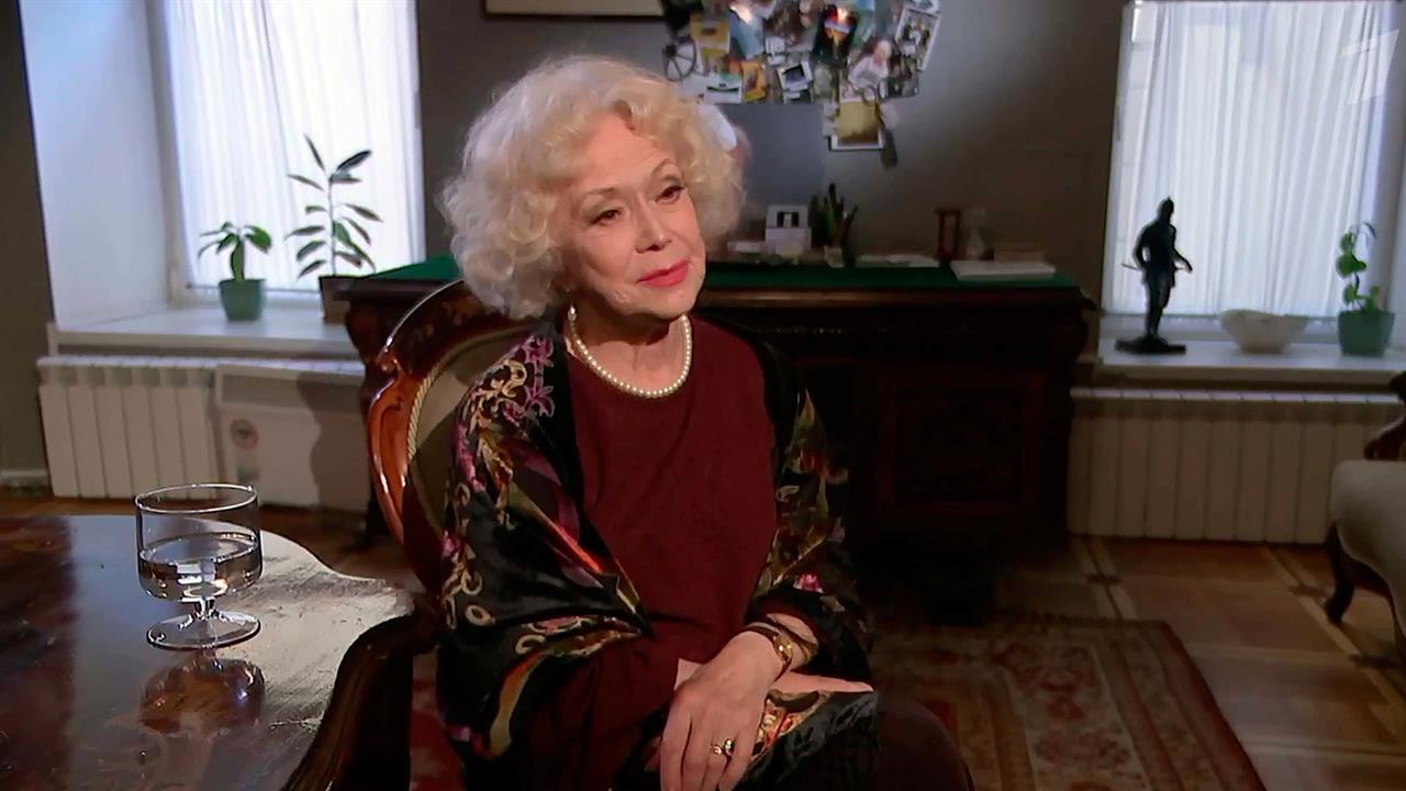 Юбилей отмечает великолепная и любимая зрителями актриса Светлана Немоляева