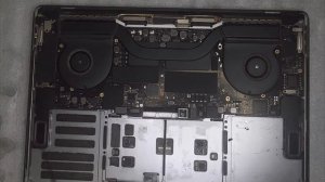 MacBook Pro battery gone retina A1990 battery replacement 