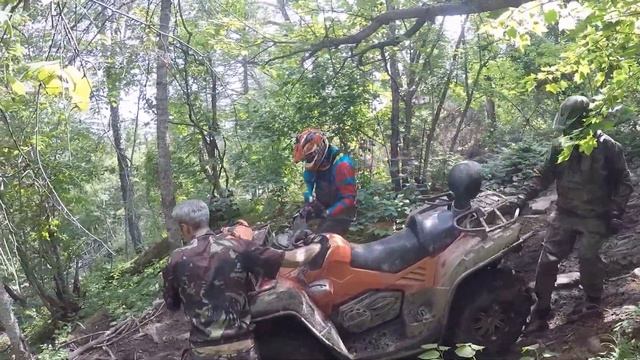 Х8 спуск с горы 2 смотреть онлайн