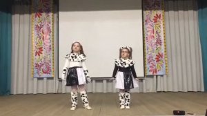 Дуэт: КОГТЕВА НЕЛЛИ И МУРАДЯН ВАЛЕРИЯ. Песня "Собачка Соня"