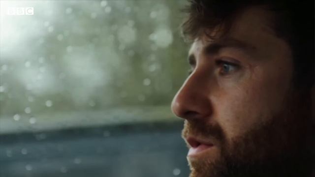 Leg-lengthening: The people having surgery to be a bit taller - BBC News смотреть онлайн