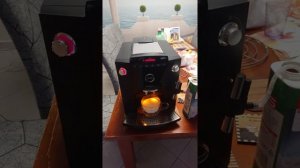 Jura Impressa F50 Classic, making cappuccino