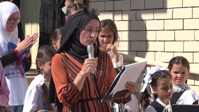 Открытие после капремонта Калининаульской НОШ смотреть онлайн