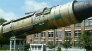 Разбиваю фейки. Воздействия азотной кислоты не было.