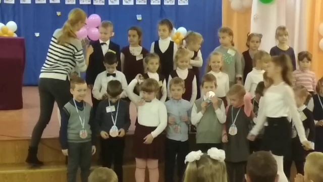 Посвящение в первоклассники. 1"А" Гимназия 58 г. Гомель смотреть онлайн