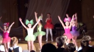 танец кукол "Тик-так" из спектакля "Щелкунчик"