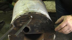 Горн из старого ведра (делаем сами) / Blacksmithing. building a simple Diy forge from a bucket