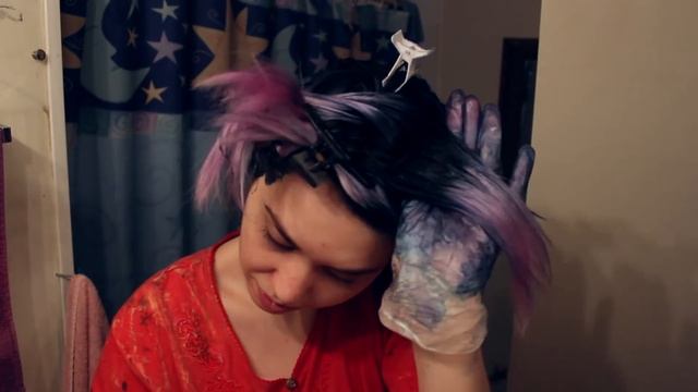 Dying My Hair Black and Blue! (Arctic Fox Hair Color) смотреть онлайн