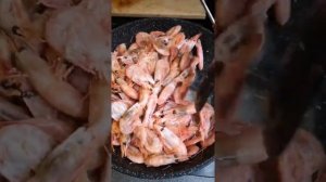 Креветки с пастой том-ям